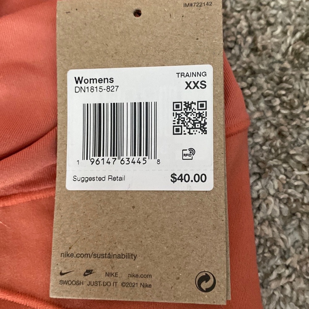 Extra Small Nike One high waisted biker shorts